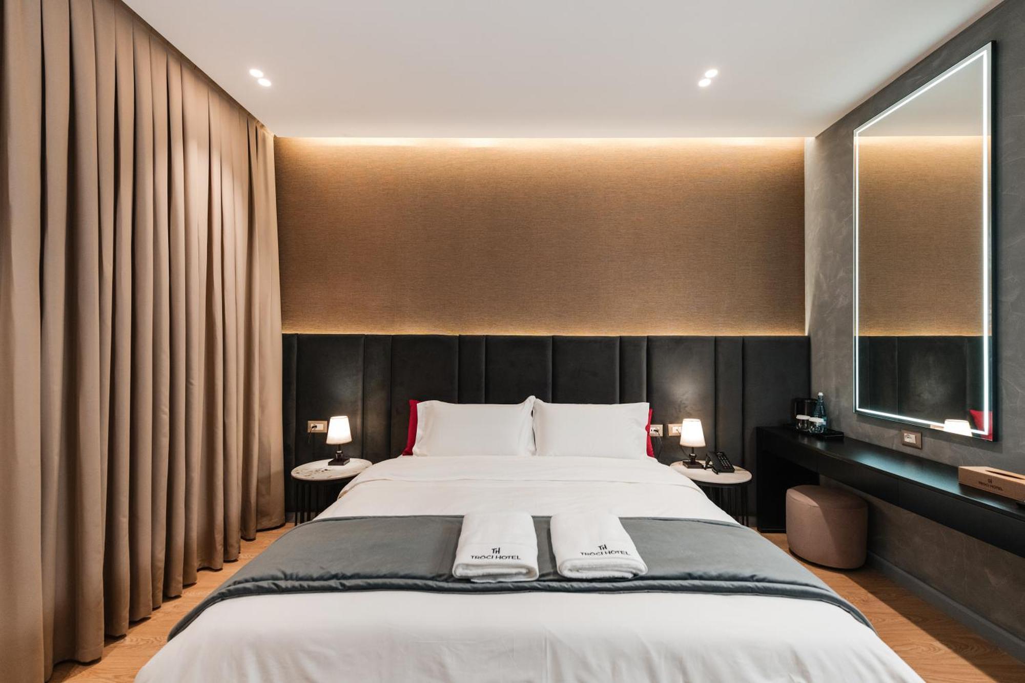 Troci Hotel Kamez ภายนอก รูปภาพ