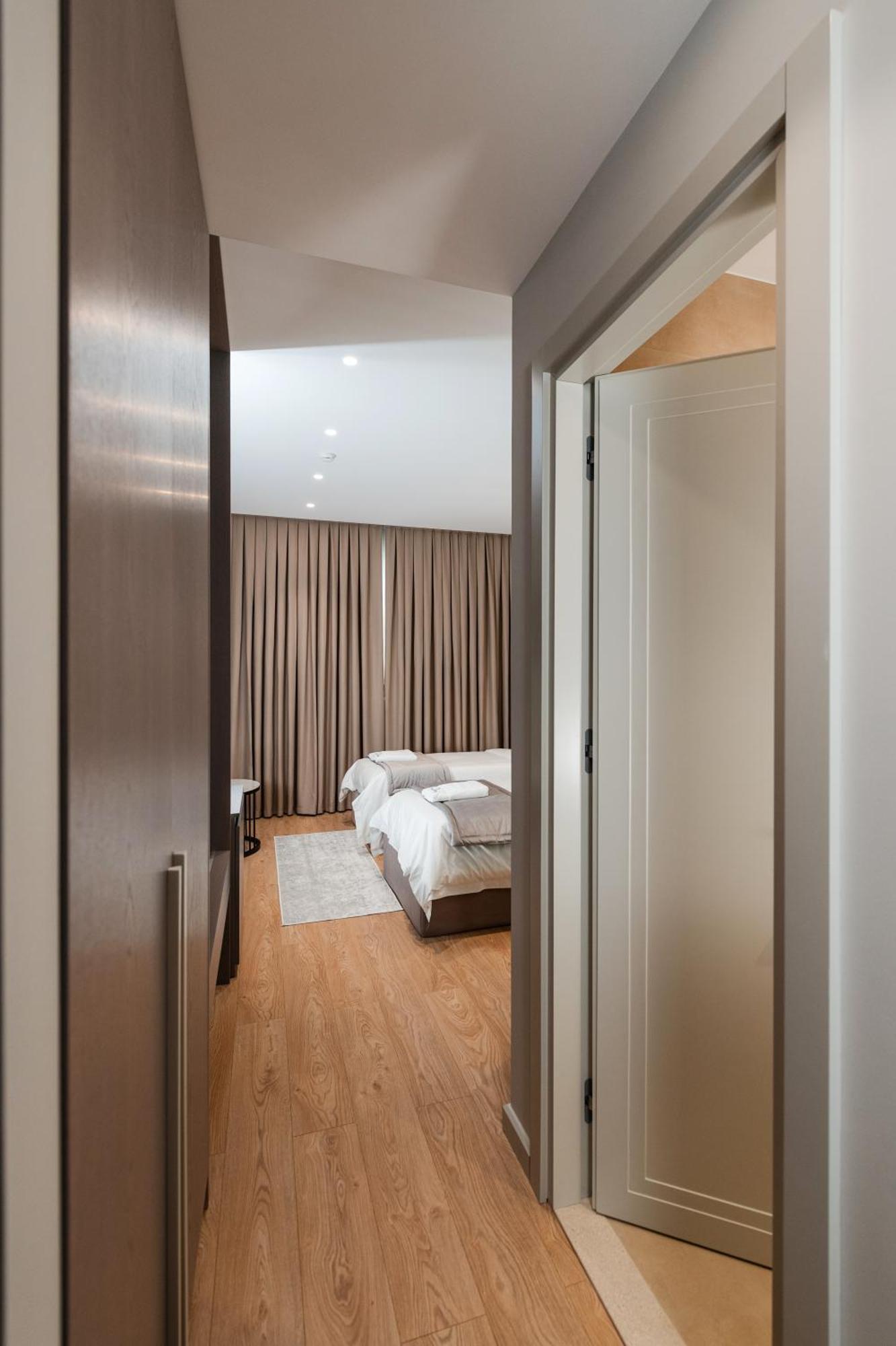 Troci Hotel Kamez ภายนอก รูปภาพ